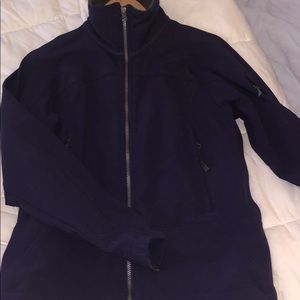 Women’s Ibex jacket. Size medium. Purple.
